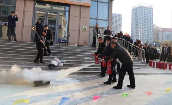 威海產(chǎn)投集團(tuán)開展“全民消防，生命至上” 消防宣傳月活動(dòng)